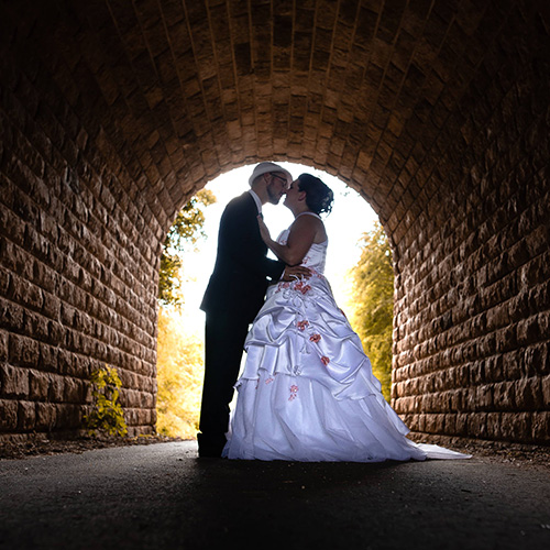 Photographie mariage couple extérieur